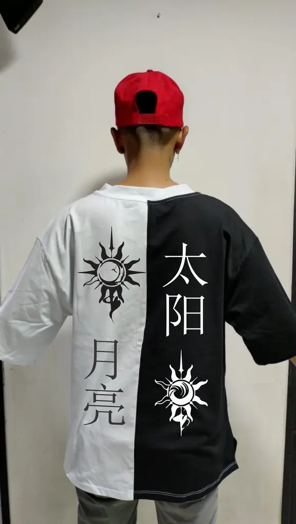 camiseta oversize esclipse vibes chess